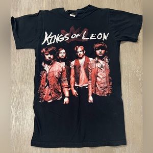 Vintage Y2K  Kings of Leon Rock Band T Shirt - Size X-Small